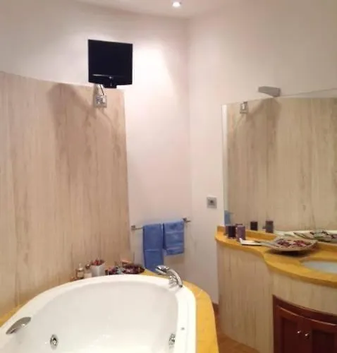 ヴィラ La Quercia Luxury House